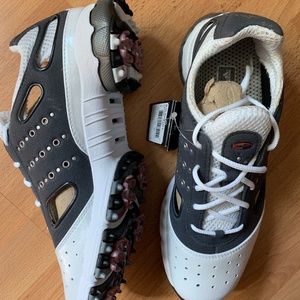 NEW Adidas Women's Golf Shoes 7.5